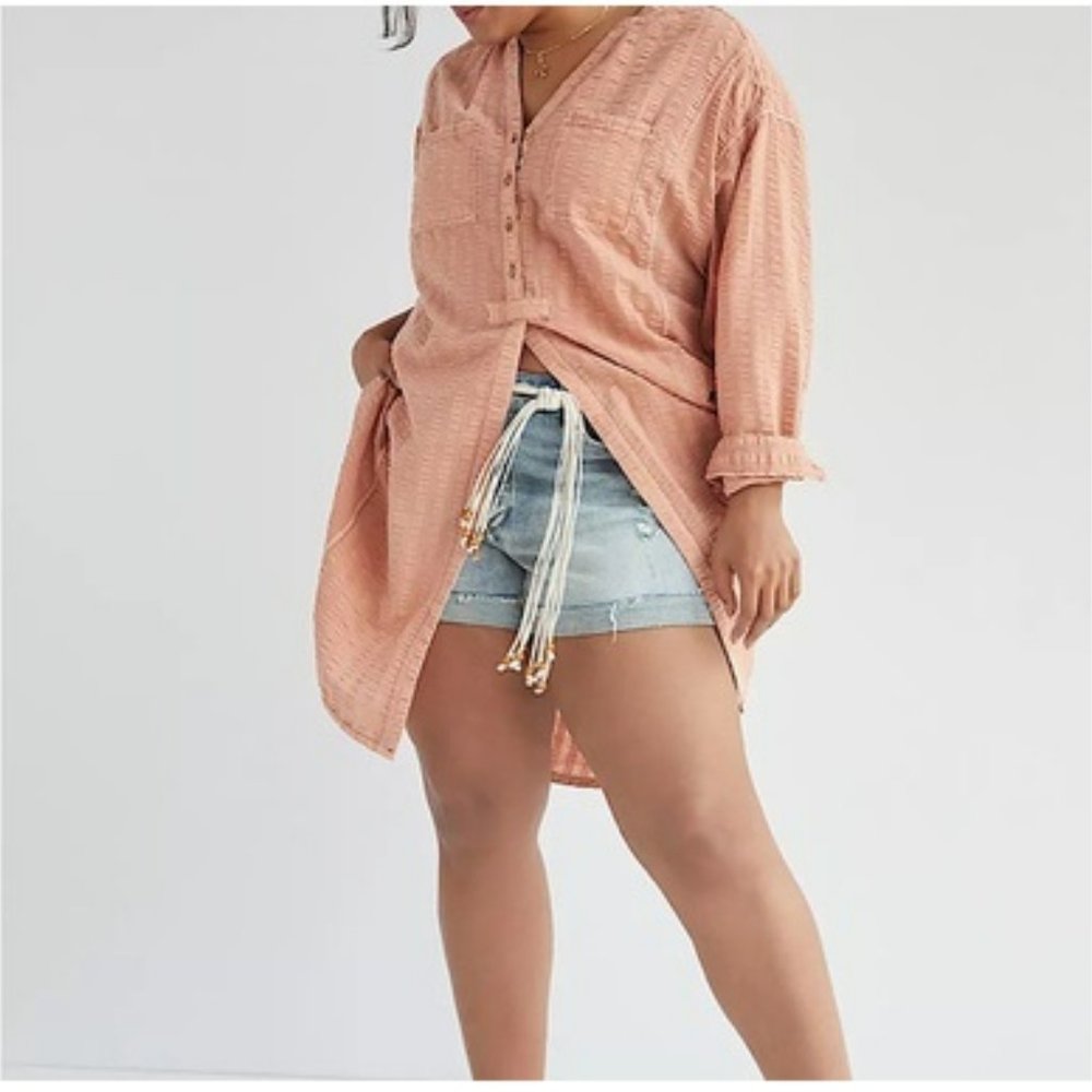 Pilcro Seersucker Tunic Buttondown Plus size